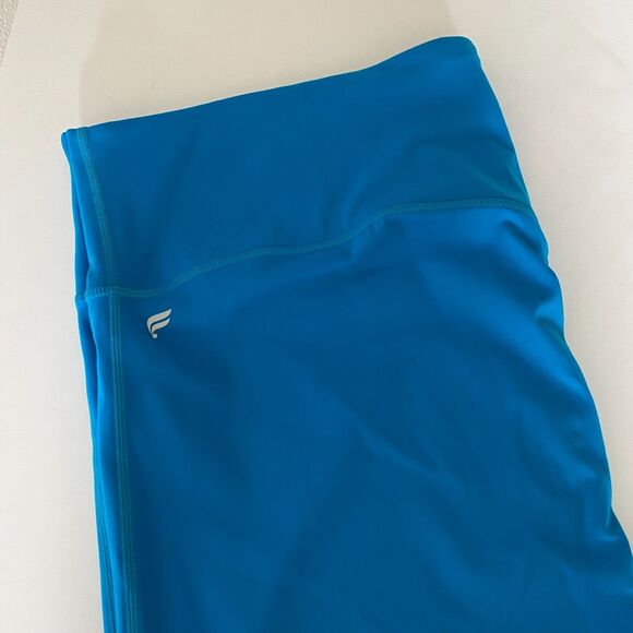 Fabletics Motion 365 Size 4X High-Waisted Blue Bike Shorts  6" Inseam - Picture 5 of 10